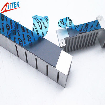 Base in silicone materiale interfaccia termica cuscinetto termico CPU con conduttività termica 3,0 W/mK per il raffreddamento