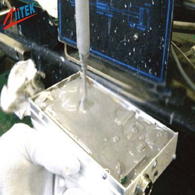 4.5W/MK Materiale adesivo conduttivo termico Epoxide conduttivo Resina di imballaggio Gel adesivo composto