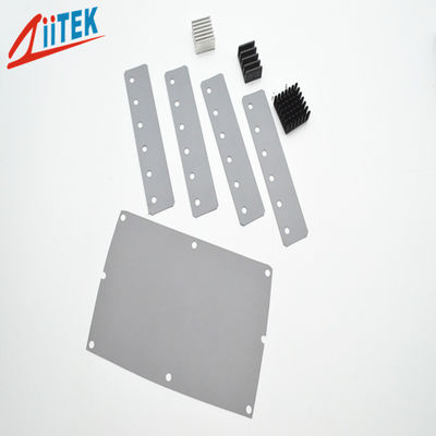 Pad isolante termicamente conduttivo Dissipazione del calore efficiente Pad di silicio Isolamento per componenti video Controller motore
