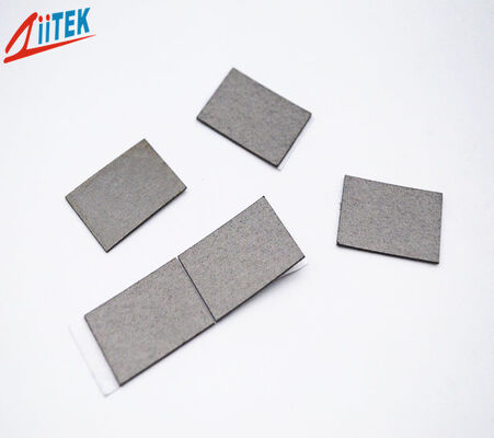 Elevata perdita magnetica 1,5 W/m・K Conduttività termica Materiale assorbente conduttivo termico utilizzato nell'elettronica automobilistica e nelle soluzioni di schermatura EMI