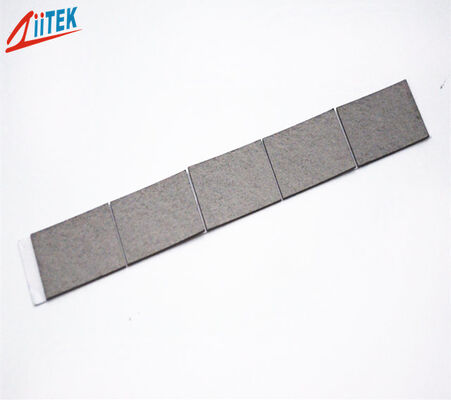 Elevata perdita magnetica 1,5 W/m・K Conduttività termica Materiale assorbente conduttivo termico utilizzato nell'elettronica automobilistica e nelle soluzioni di schermatura EMI