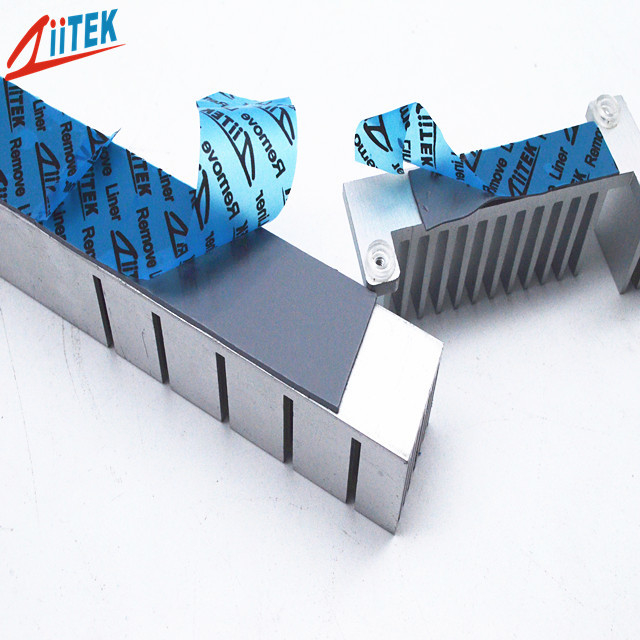 Durezza 50 Shore 00 Superficie di attacco elevata Riduce la resistenza al contatto Pad di silicone per router