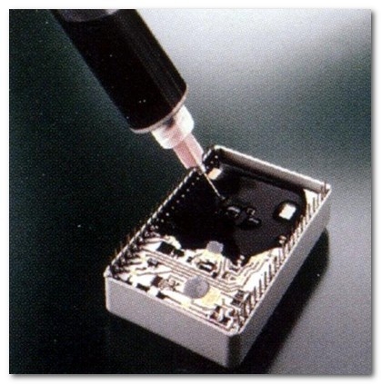 Applicazione facile Colla composta di epossidi in vaso Alta conduzione termica Colla elettronica in resina epossidica Adesivo