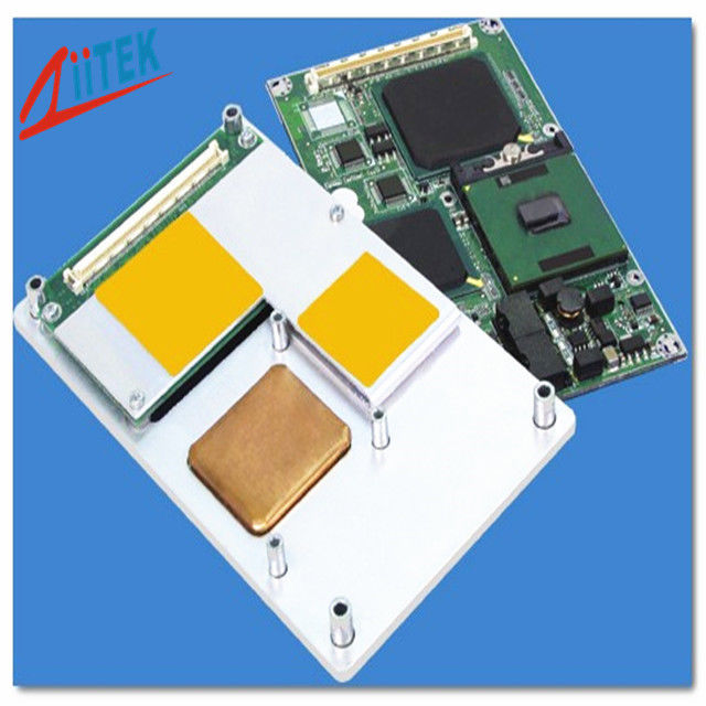Materiale isolante termico di silicone autoadesivo conduttore termico Foglio isolante per apparecchiature di comunicazione