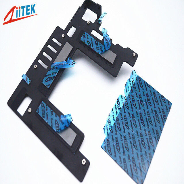 Cuscinetto termico CPU Materiale conduttivo termico di spessore 4,5 mm con base in silicone e ignifugo per dispositivi elettronici