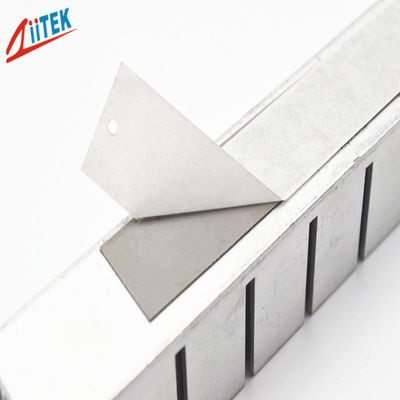 Materiale ad elevato cambiamento di fase con conduttività termica di 5,0 W/mK e temperatura di rammollimento a cambiamento di fase di 50-60 ℃ per il processore di carico