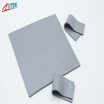 Pad termico in silicone a dissipazione di calore da 8,0 W, riempitivo per interstizi d'aria, pad termico da 1,5 mm, pad termico a trasferimento termico in rotolo per dispositivi medici